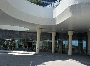 5105 Hurontario St #2106, Mississauga, ON L4Z 4K5