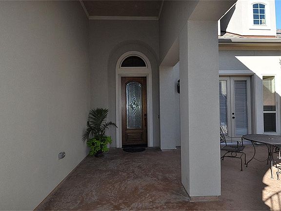 4th image of 3311 N Cotswold Manor Dr