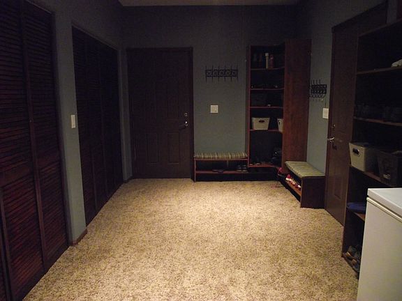 Mud Rm doors to Shop&Garage