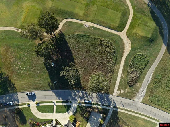 40 S Sheeks Dr, Mountain Home, AR 72653