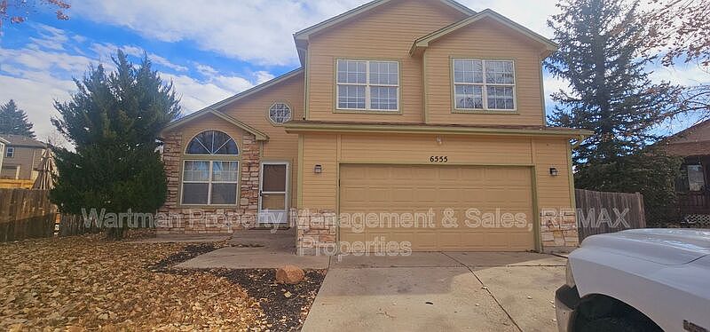 1st image of 6555 Holt Dr