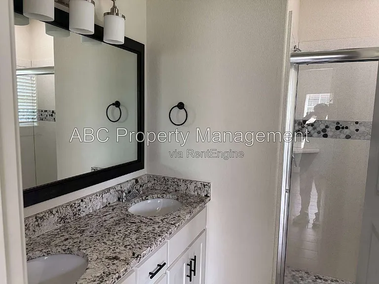 3203 Hillstone Ave — Photo 12