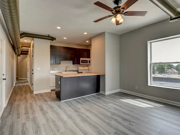 1317 Park Ave APT 1, Omaha, NE 68105