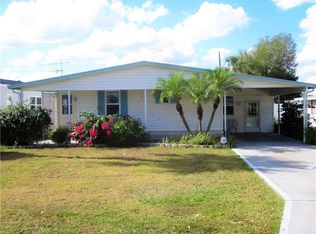 5309 Mohawk St, Zephyrhills, FL 33542