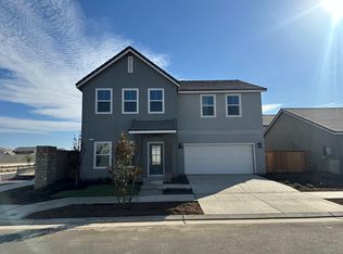 1268 Fruitwood Ave #13, Clovis, CA 93619