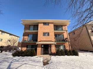 10405 Mansfield Ave #3S, Oak Lawn, IL 60453