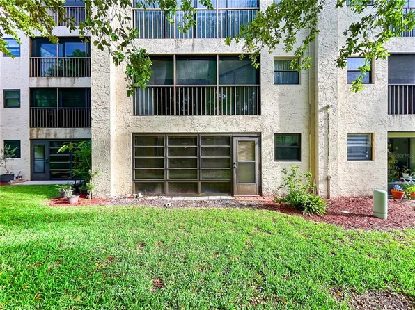 11485 Oakhurst Rd APT A102, Largo, FL 33774