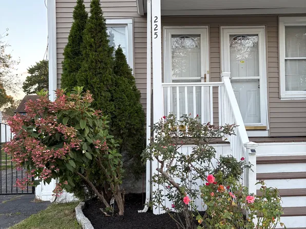 225 Columbus Ave #1, Stratford, CT 06615