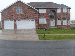 18505 Bellamy Rd, Country Club Hills, IL 60478