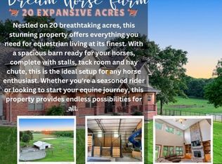 18797 Peterson Rd, Gentry, AR 72734