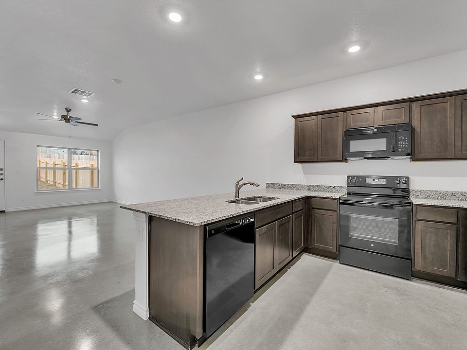 2nd image of 1206 College Ave