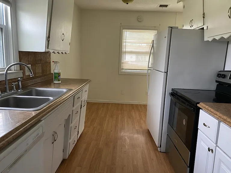 2427 W Graber St — Photo 21