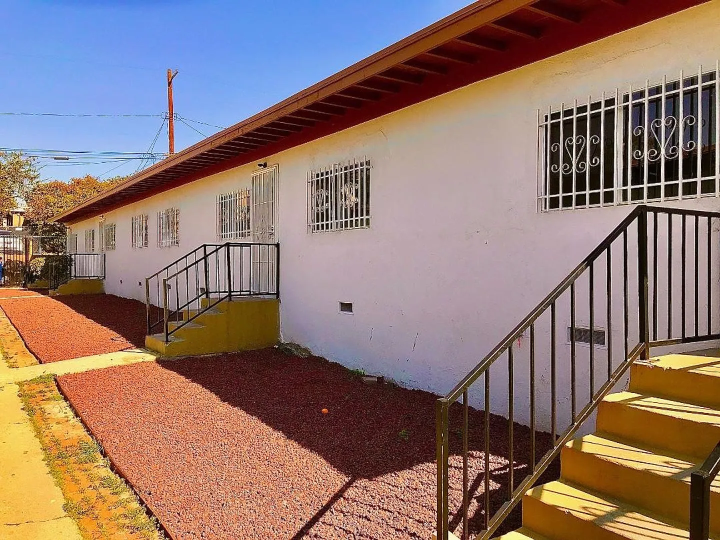 1059 W 253RD ST — Photo 1