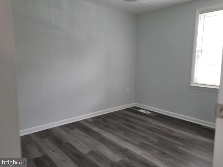 6220 Hillside Rd — Photo 10