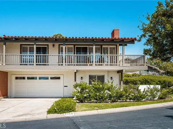 2108 Vista Entrada, Newport Beach, CA 92660