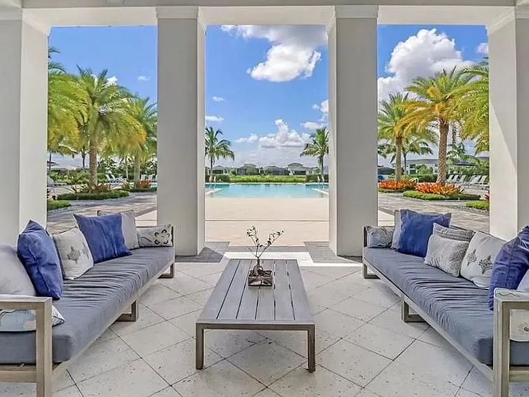 9134 Cayman Dr — Photo 24