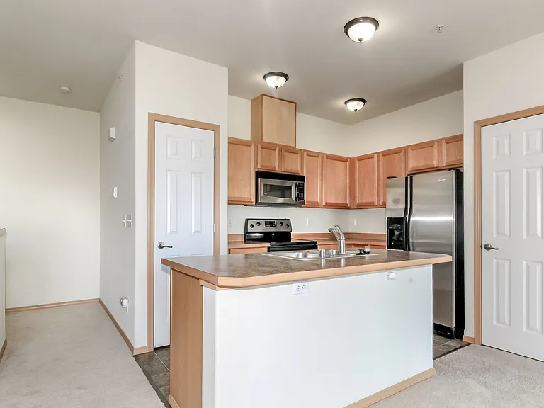 1272 Cooper St — Photo 10