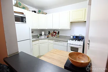 Rented by City Connections Realty