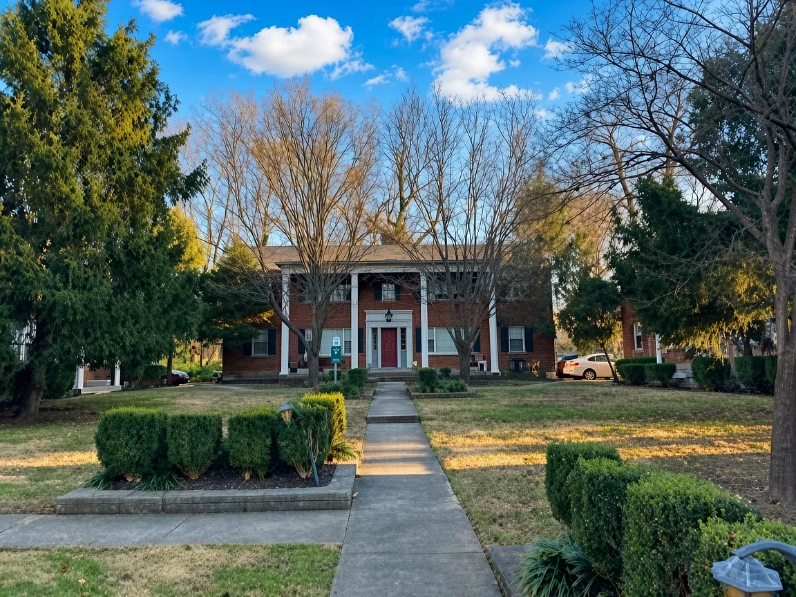 The Laurel — Photo 1