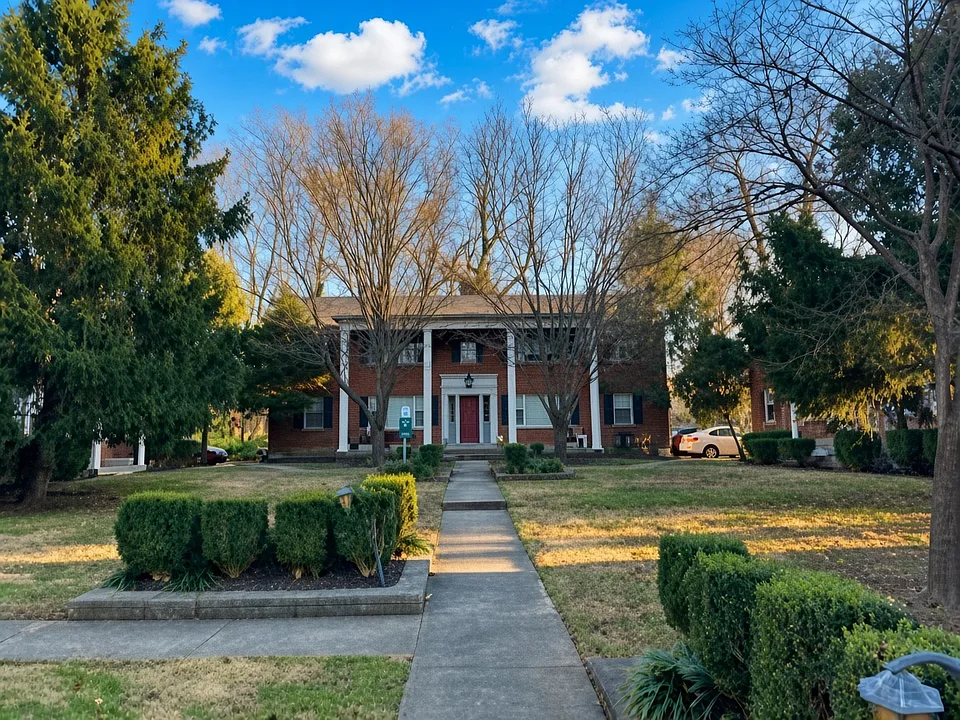 2454 Grinstead