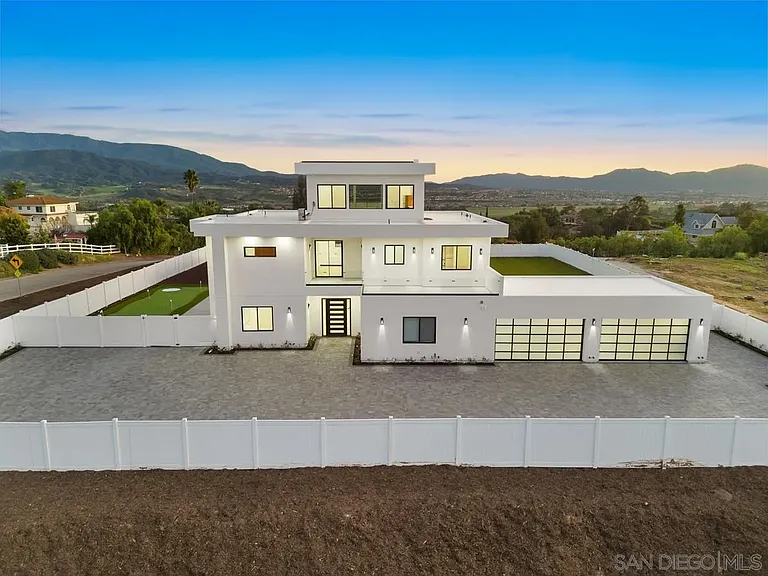 41955 Altanos Rd — Photo 44