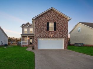 1933 Patton Rd, Clarksville, TN 37042