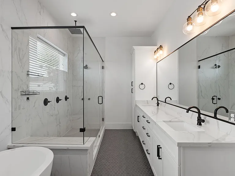 6010 Truro St #C — Photo 37