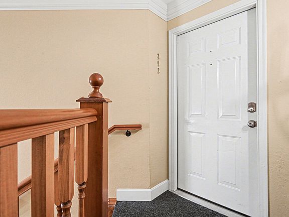 3rd image of 1624 Ashley Ct APT 303