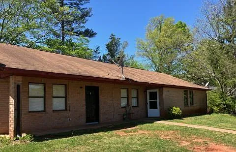 340 Tanglewood Dr #A Photo 1