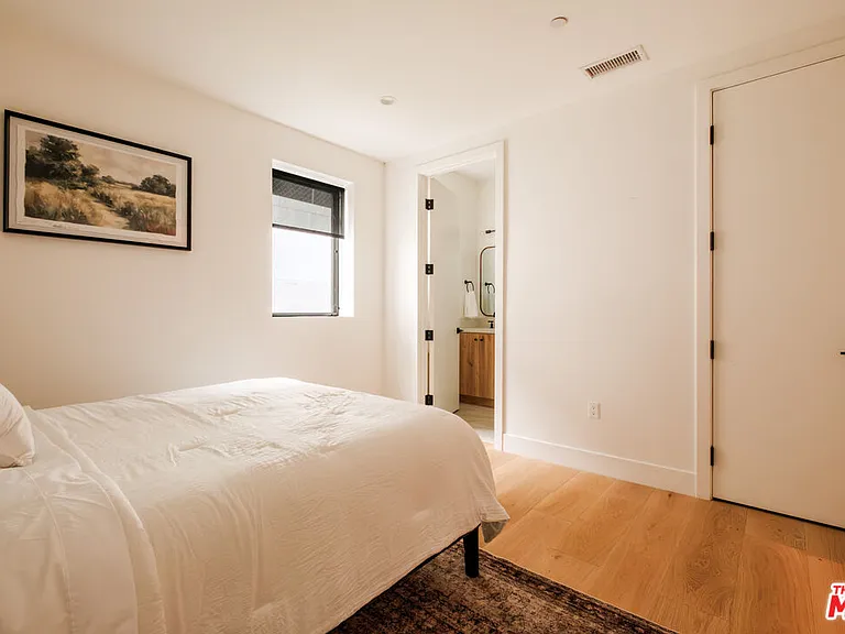 760 N Arthur Rd — Photo 19