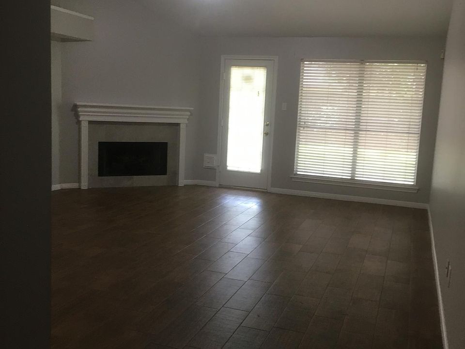 1st image of 4710 Five Knolls Dr