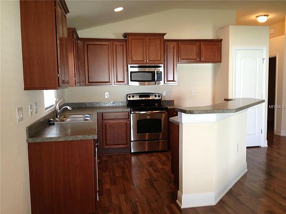 5th image of 1149 Sabine Ln