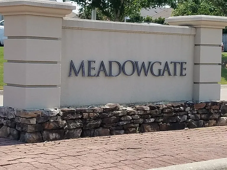 4707 Mitford Cir — Photo 2