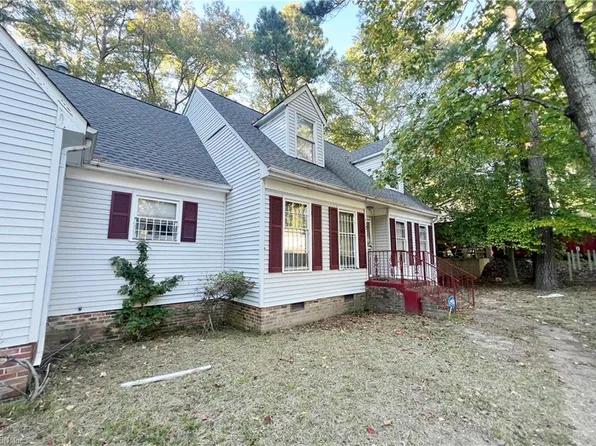 112 W Rexford Dr, Newport News, VA 23608