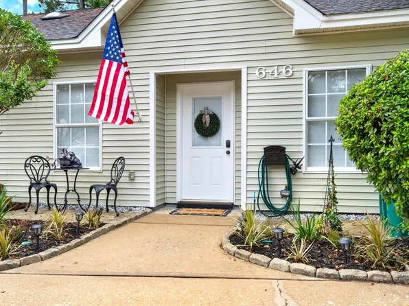 646 Emerald Ln, Fort Walton Beach, FL 32547