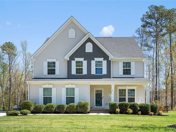 10443 Centralia Station Rd, Chester, VA 23831