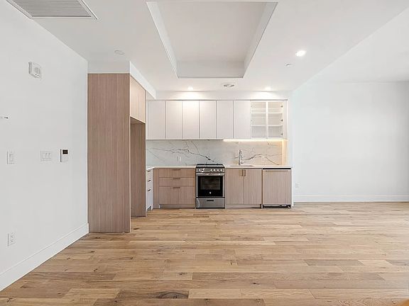 2nd image of 69 Adams St #23D