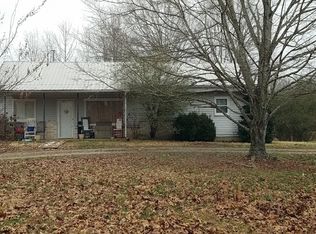 2327 Spencer Mill Rd, Burns, TN 37029