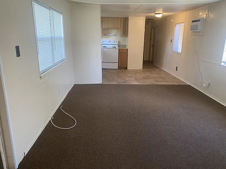 2220 Christy Ln — Photo 3