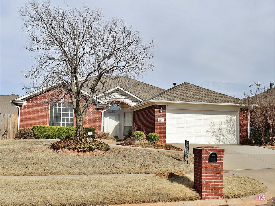 1st image of 125 Lochwood Dr