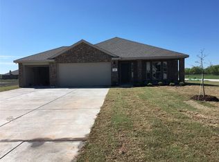 338 Amber Ln, Nevada, TX 75173