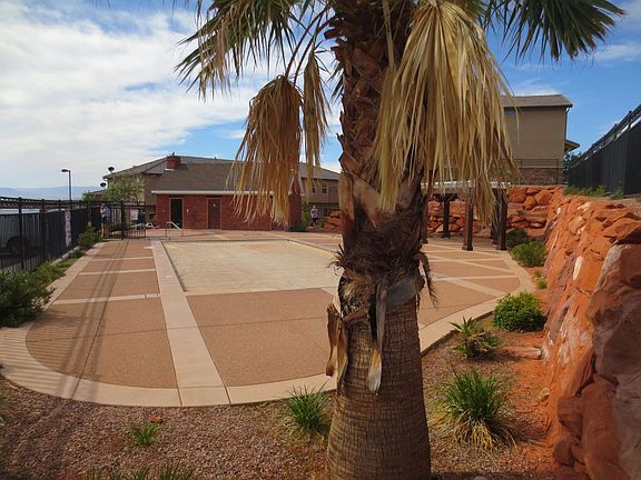 5th image of 290 W Buena Vista Blvd #26