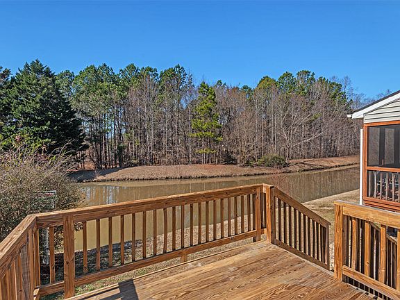 5th image of 6534 Rossford Ln