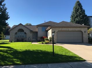 1583 Sawgrass Dr, Chesterton, IN 46304