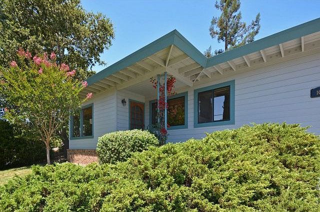1st image of 160 Palm Ave