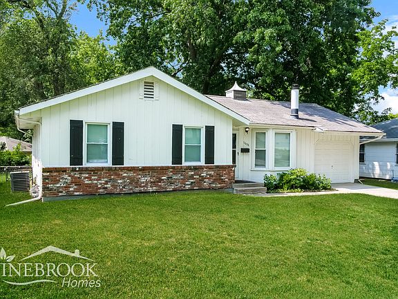 2nd image of 11608 Sycamore Dr