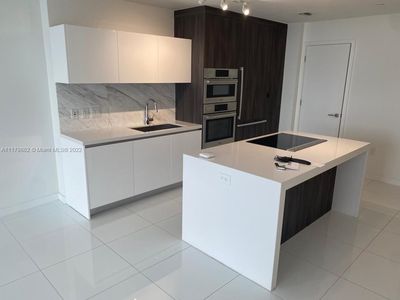 851 NE 1st Ave #800, Miami, FL, 33132