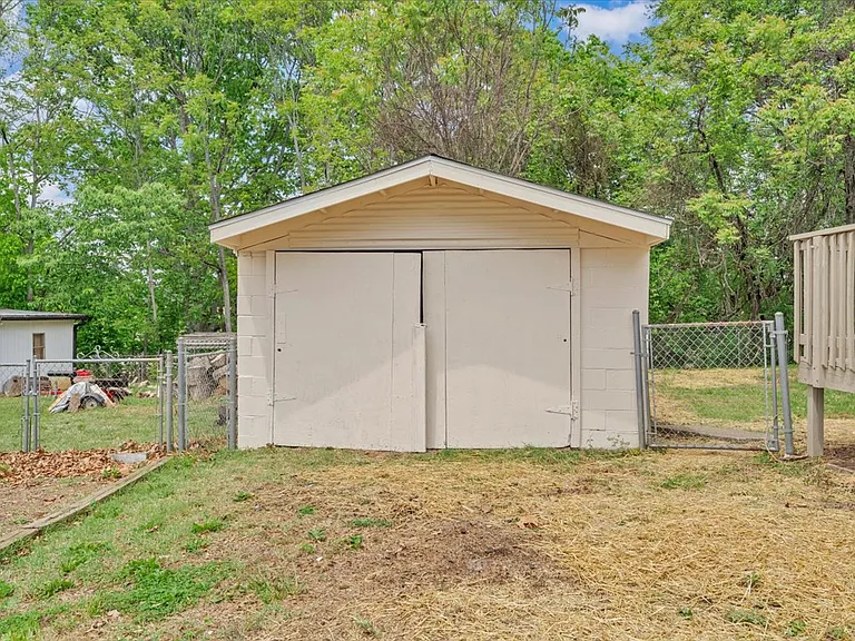 4532 Tacoma St NE — Photo 19