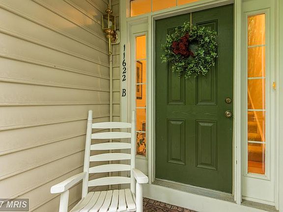2nd image of 11622B Cavalier Landing Ct #1402B