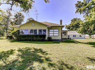 17708 Knight Rd, Virginia, IL 62691